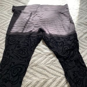 Torrid size 3 mesh leggings
